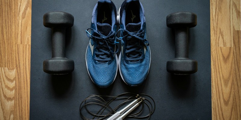 The Silent Workout: Home Fitness and Solo Adventures for Introverts