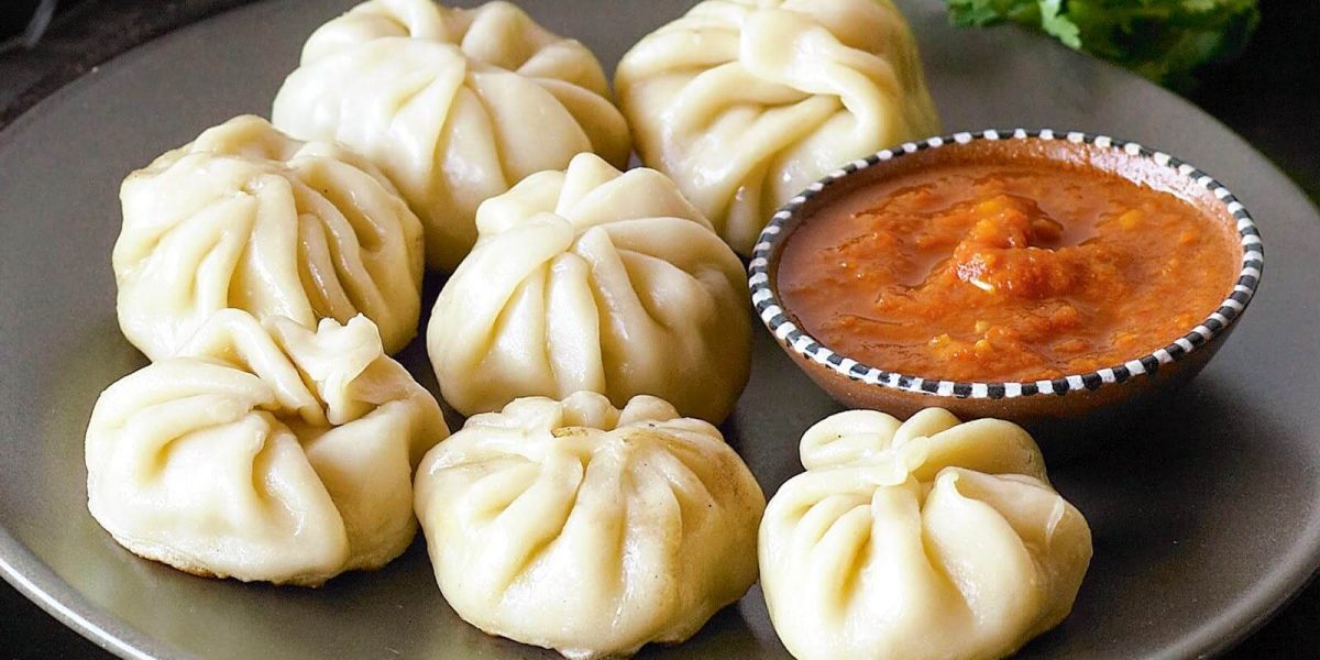 Momos-1740127240.jpg